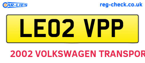 LE02VPP are the vehicle registration plates.