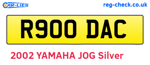 R900DAC are the vehicle registration plates.