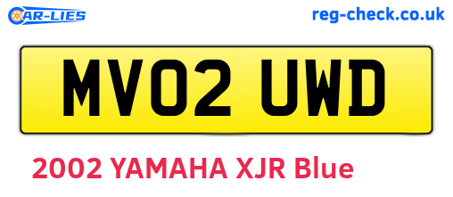 MV02UWD are the vehicle registration plates.