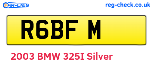 R6BFM are the vehicle registration plates.