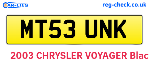 MT53UNK are the vehicle registration plates.
