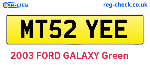 MT52YEE are the vehicle registration plates.