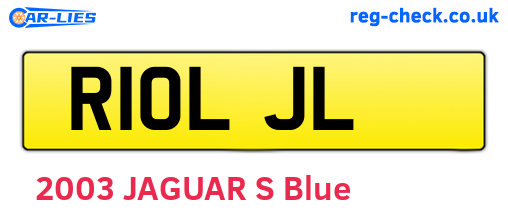 R10LJL are the vehicle registration plates.