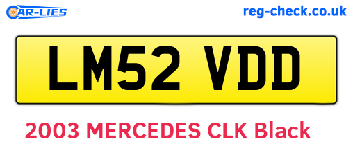 LM52VDD are the vehicle registration plates.