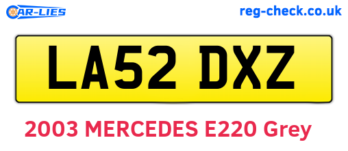 LA52DXZ are the vehicle registration plates.
