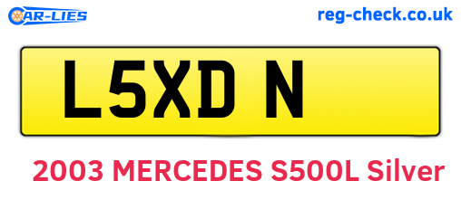 L5XDN are the vehicle registration plates.