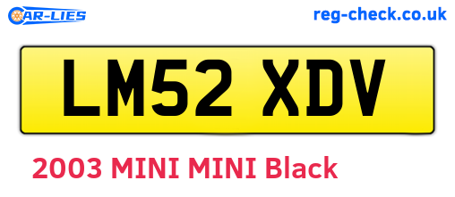 LM52XDV are the vehicle registration plates.