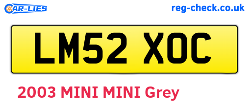 LM52XOC are the vehicle registration plates.