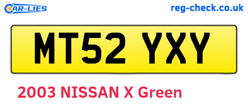 MT52YXY are the vehicle registration plates.