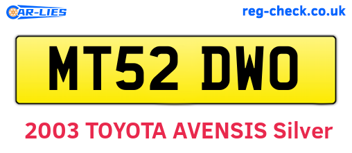 MT52DWO are the vehicle registration plates.