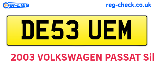 DE53UEM are the vehicle registration plates.
