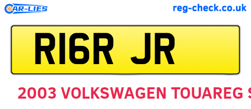 R16RJR are the vehicle registration plates.