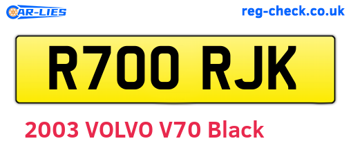 R700RJK are the vehicle registration plates.