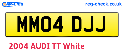 MM04DJJ are the vehicle registration plates.