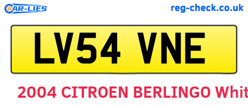 LV54VNE are the vehicle registration plates.