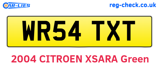 WR54TXT are the vehicle registration plates.