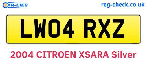 LW04RXZ are the vehicle registration plates.