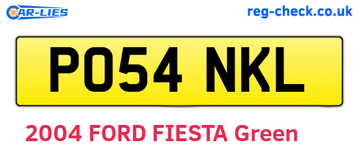 PO54NKL are the vehicle registration plates.