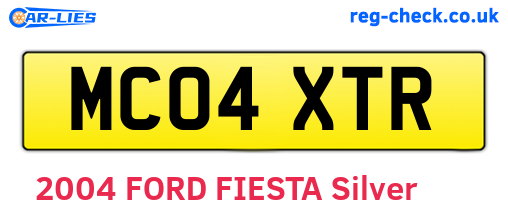 MC04XTR are the vehicle registration plates.
