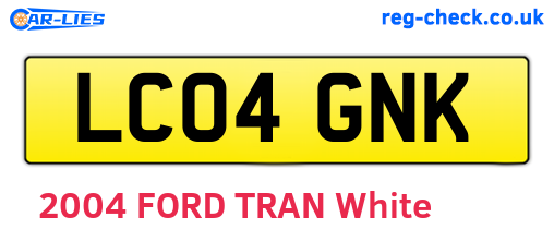 LC04GNK are the vehicle registration plates.