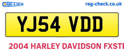 YJ54VDD are the vehicle registration plates.