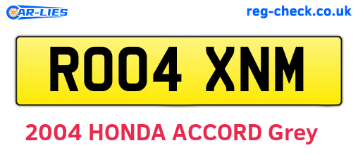 RO04XNM are the vehicle registration plates.