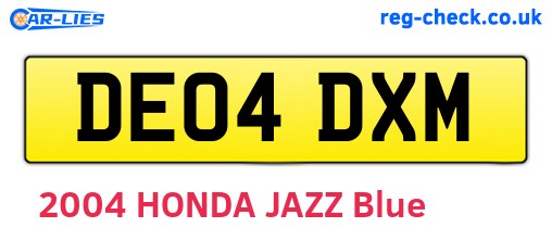 DE04DXM are the vehicle registration plates.
