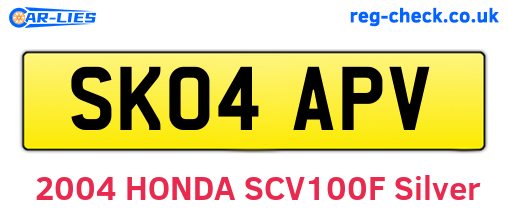 SK04APV are the vehicle registration plates.