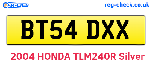 BT54DXX are the vehicle registration plates.
