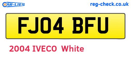 FJ04BFU are the vehicle registration plates.