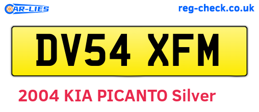 DV54XFM are the vehicle registration plates.