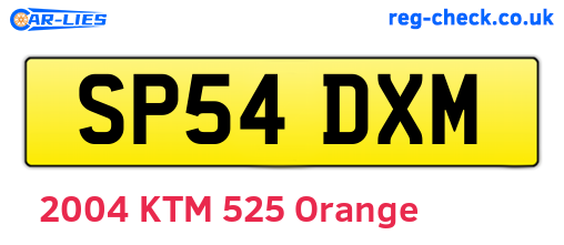 SP54DXM are the vehicle registration plates.