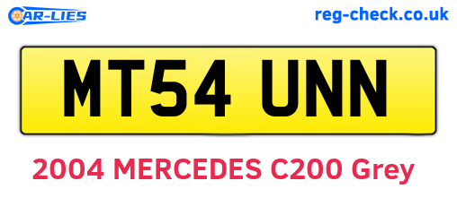 MT54UNN are the vehicle registration plates.
