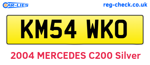 KM54WKO are the vehicle registration plates.