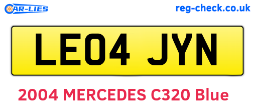 LE04JYN are the vehicle registration plates.
