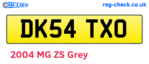 DK54TXO are the vehicle registration plates.