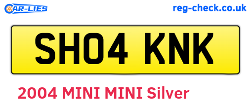 SH04KNK are the vehicle registration plates.