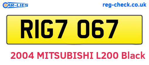 RIG7067 are the vehicle registration plates.
