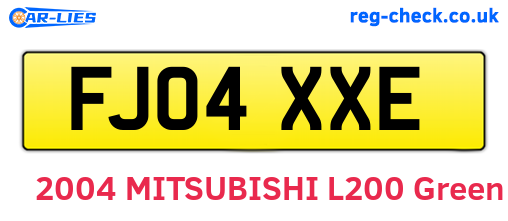 FJ04XXE are the vehicle registration plates.