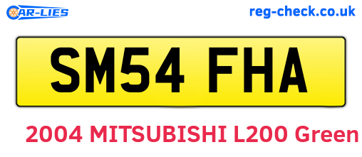 SM54FHA are the vehicle registration plates.