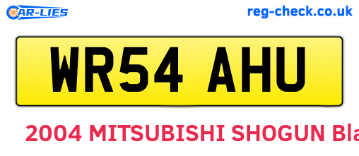WR54AHU are the vehicle registration plates.