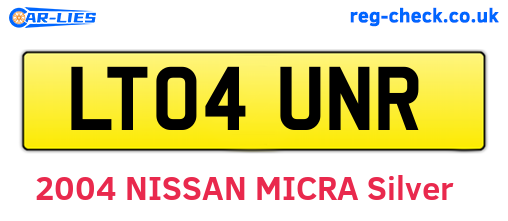 LT04UNR are the vehicle registration plates.
