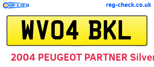 WV04BKL are the vehicle registration plates.