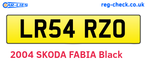 LR54RZO are the vehicle registration plates.