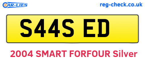 S44SED are the vehicle registration plates.