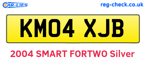 KM04XJB are the vehicle registration plates.