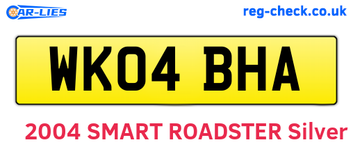 WK04BHA are the vehicle registration plates.
