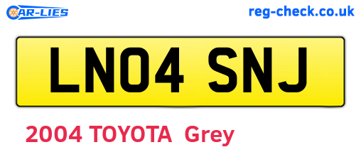 LN04SNJ are the vehicle registration plates.