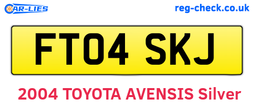 FT04SKJ are the vehicle registration plates.