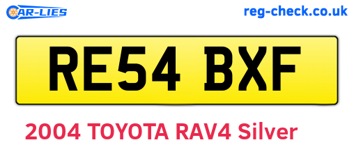 RE54BXF are the vehicle registration plates.